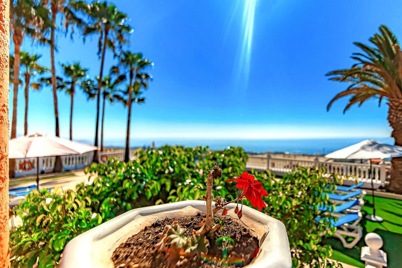 Villa Raquel With Private Pool And Sea View Los Menores Exterior photo